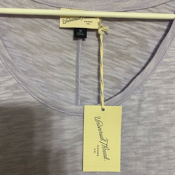 Universal Thread NWT Heathered Light Purple T-Shirt - Picture 3 of 4